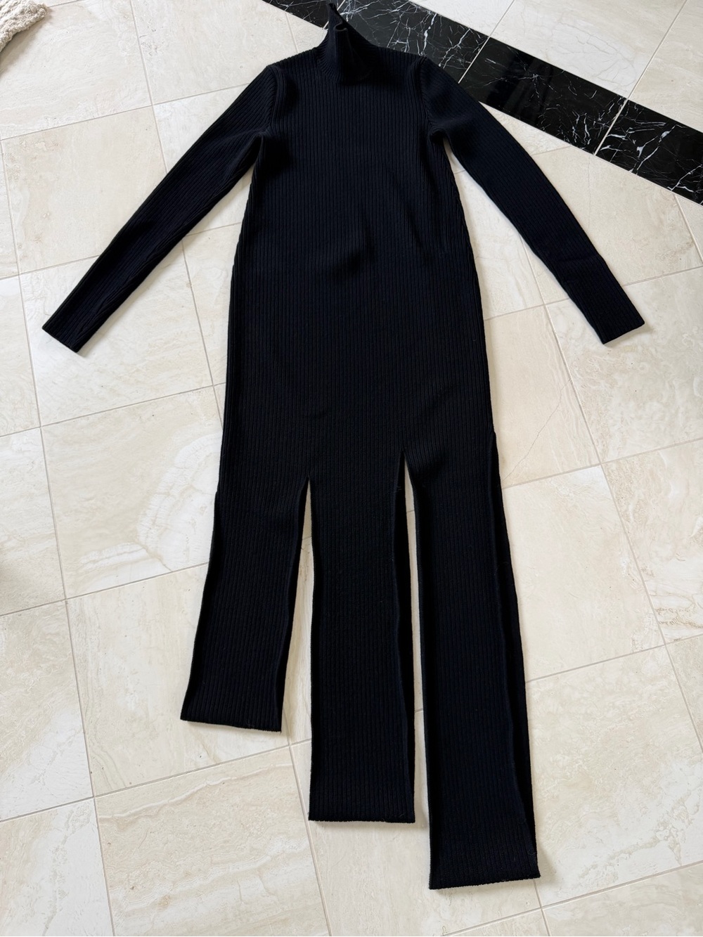 LIKE NEW Bottega Veneta Slash Rib Dress, Size L - Picture 6 of 8